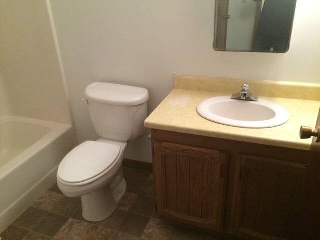 Photo - Hubbard Maple Street Apartments