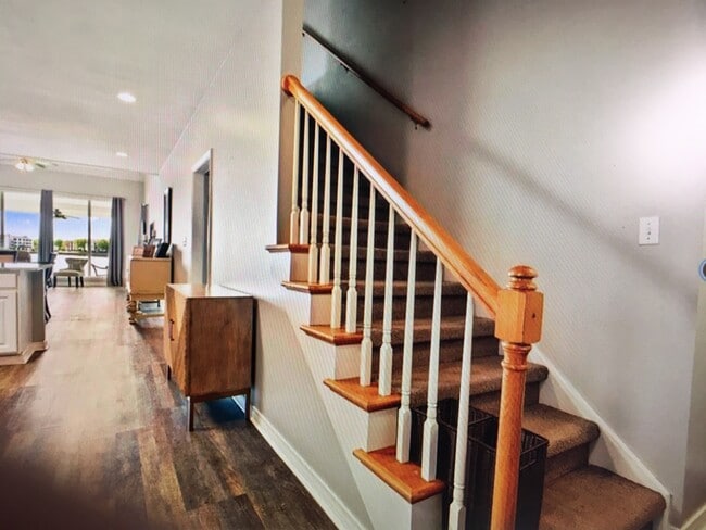 Photo - 1769 Marina Dr