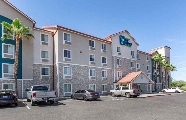Furnished Studio-Phoenix - Peoria - Sun City