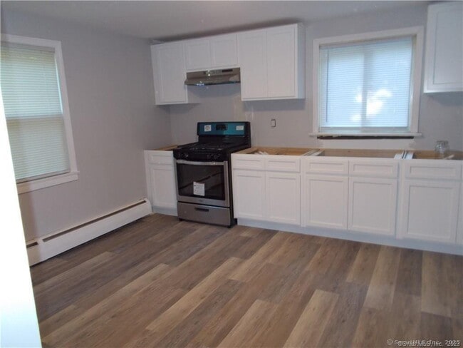 Photo - 29 Benton St