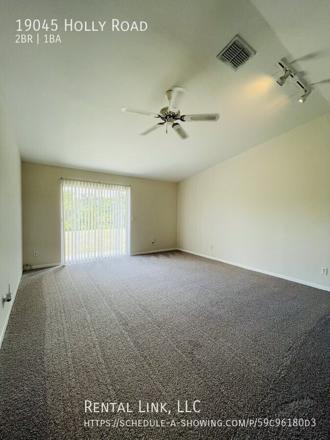 Photo - 19045 Holly Rd