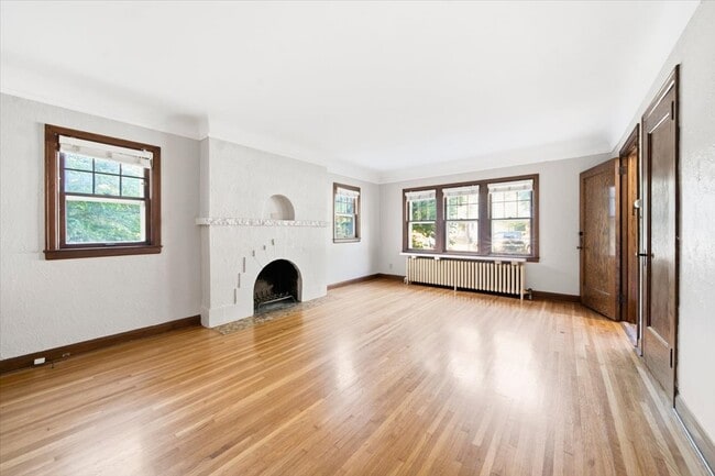 4145 Colfax Ave S Unit Colfax