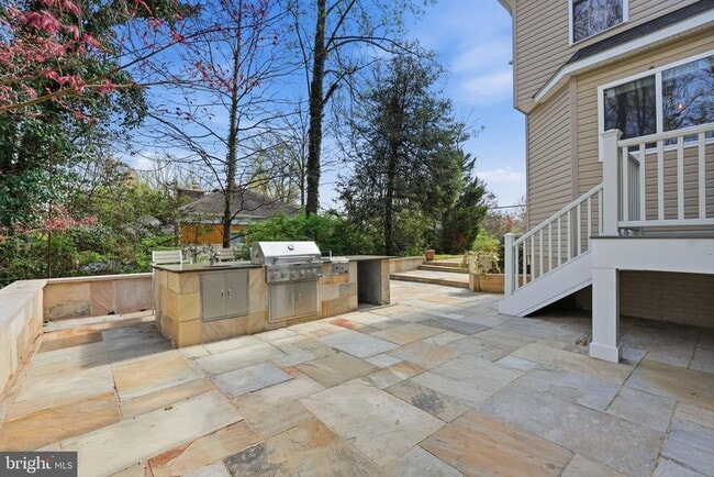 Photo - 3515 Devon Dr