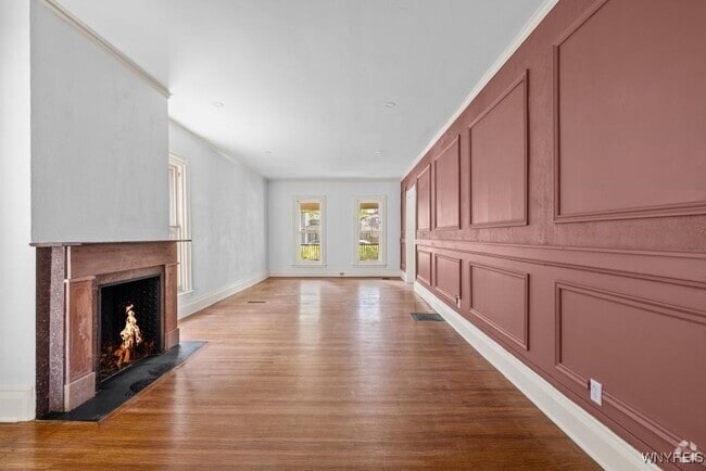 Building Photo - 890 W Ferry St Rental