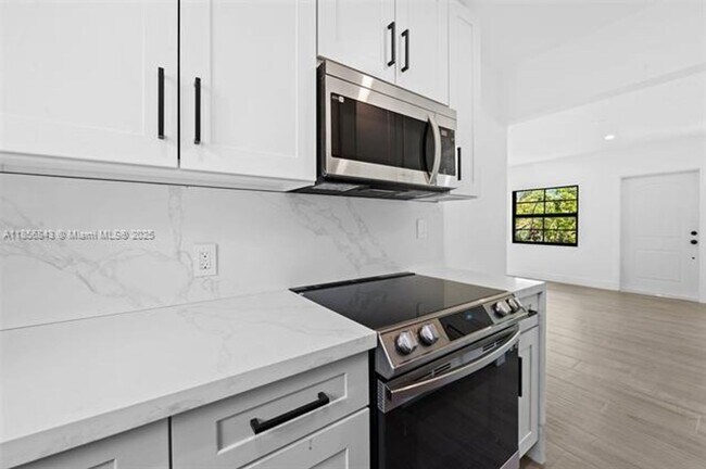 Photo - 4222 NE 1st Ave Unit 4222 NE 1st Ave  1