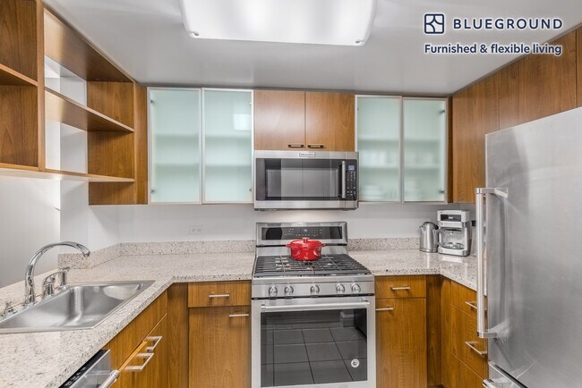 Photo - 130 W 15th St Unit SI FL4-ID169