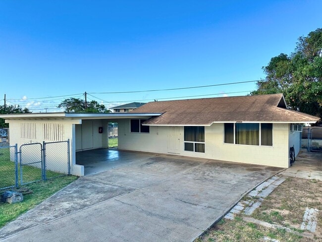 2 Bedroom / 1 Bathroom 800 sq ft cottage i... - 2 Bedroom / 1 Bathroom 800 sq ft cottage i... House
