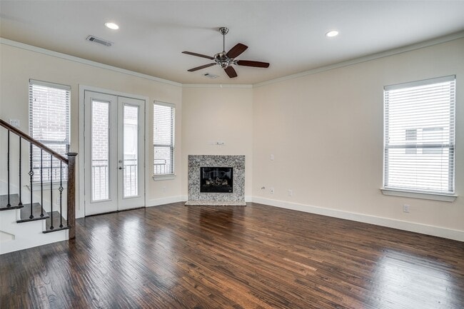 Photo - 4323 Dickason Ave