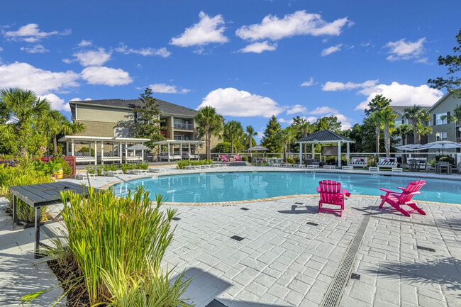 Photo - Atlantic Palms