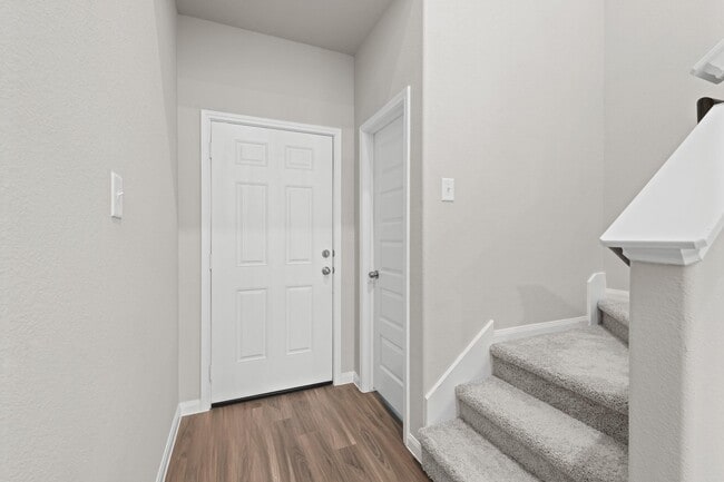 Photo - 13820 Goldeye Dr