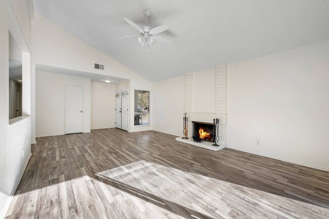 Photo - 4011 Defender Dr