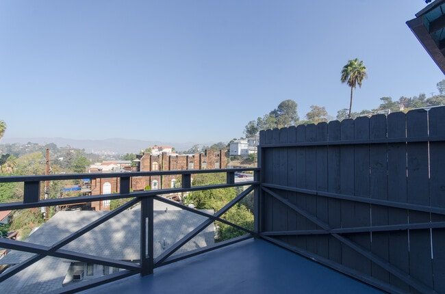 2251 Glendale Blvd Unit 2251