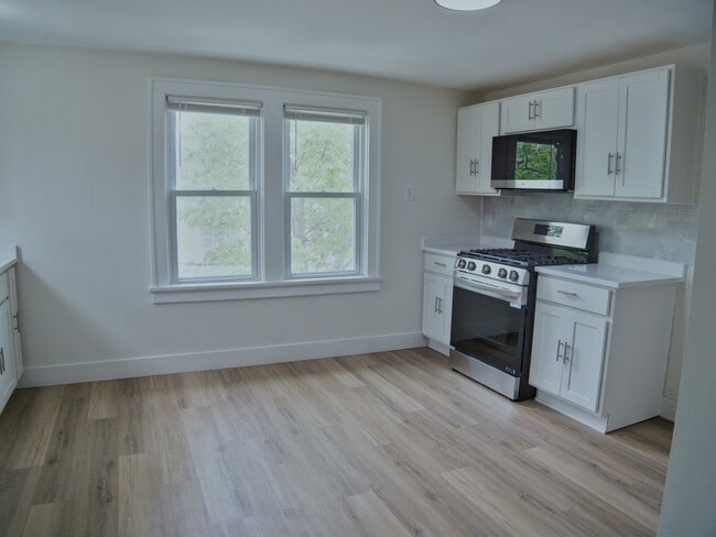 Photo - 1301 S 63rd St Unit Upper-6307 W Madison St