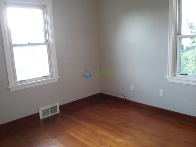 Photo - House for rent in the heart of Oakmont