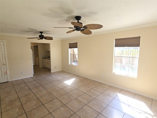 Photo - 409 Commerce St