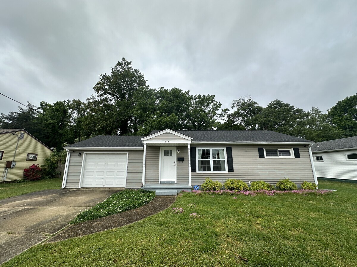 Photo - 2141 Jeffrey Dr