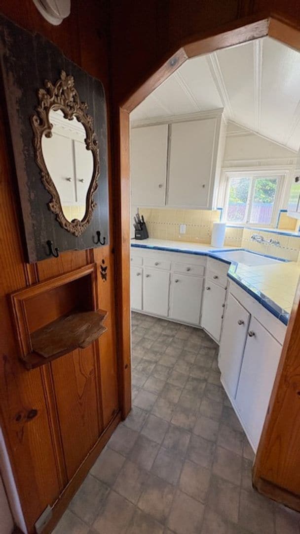 Photo - 3101 Franklin Blvd