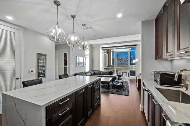 Photo - 1330 Lancaster St