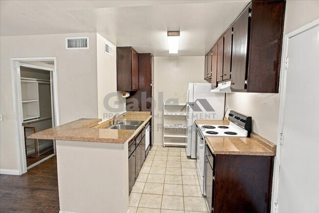 23515 Lyons Ave Unit 240