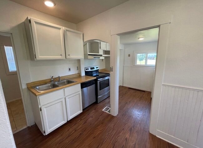 Photo - 5307 SE 87th Ave