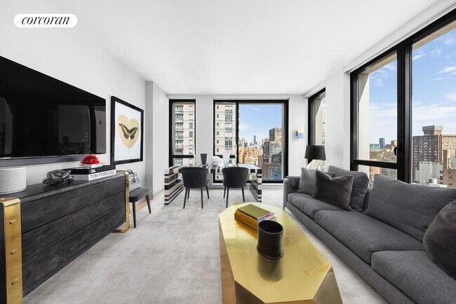 Photo - 160 E 22nd St