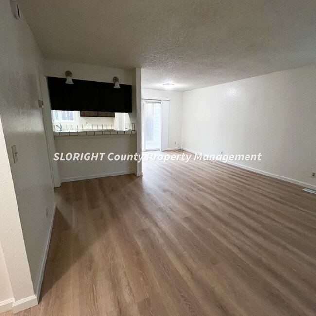 Photo - AVAILABLE NOW - 2 Bed, 1 Bath Paso Robles Apartment Unit A