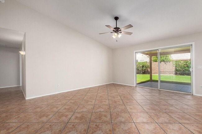 Photo - 4830 W Geronimo St