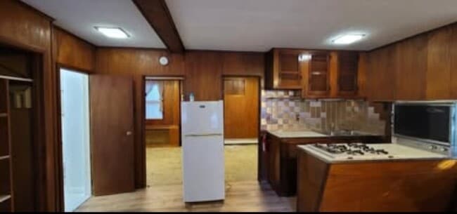 Photo - 50 Lisa Dr Unit C