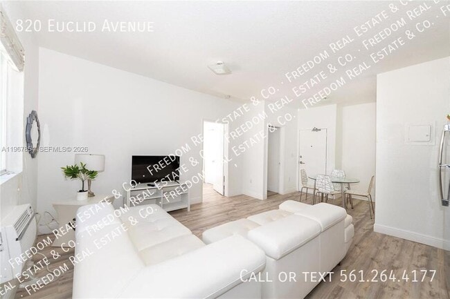 Photo - 820 Euclid Ave