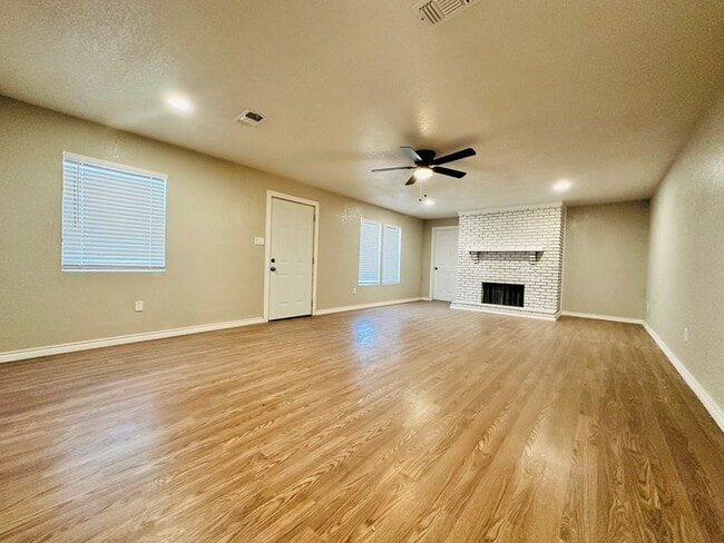 Photo - 1408 Stadium Ave