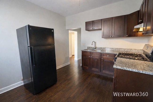 Photo - 310 S Springfield Ave Unit 3N