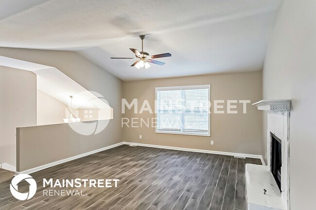 Photo - 6390 Snowden Dr