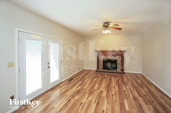 Photo - 13720 Wyandotte Pl