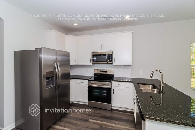 Photo - 1801 Commerce Dr