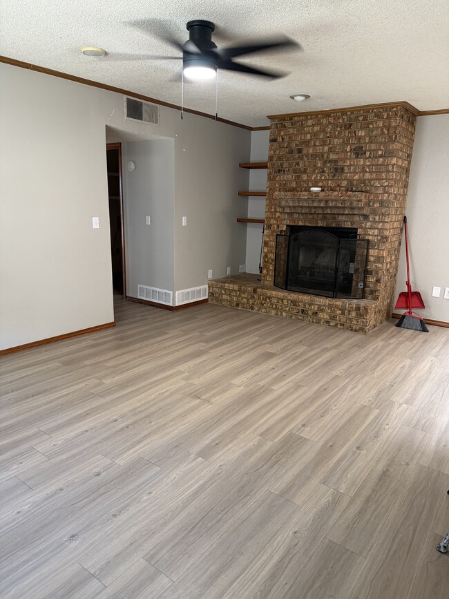 85 Valleyview Rd Unit A