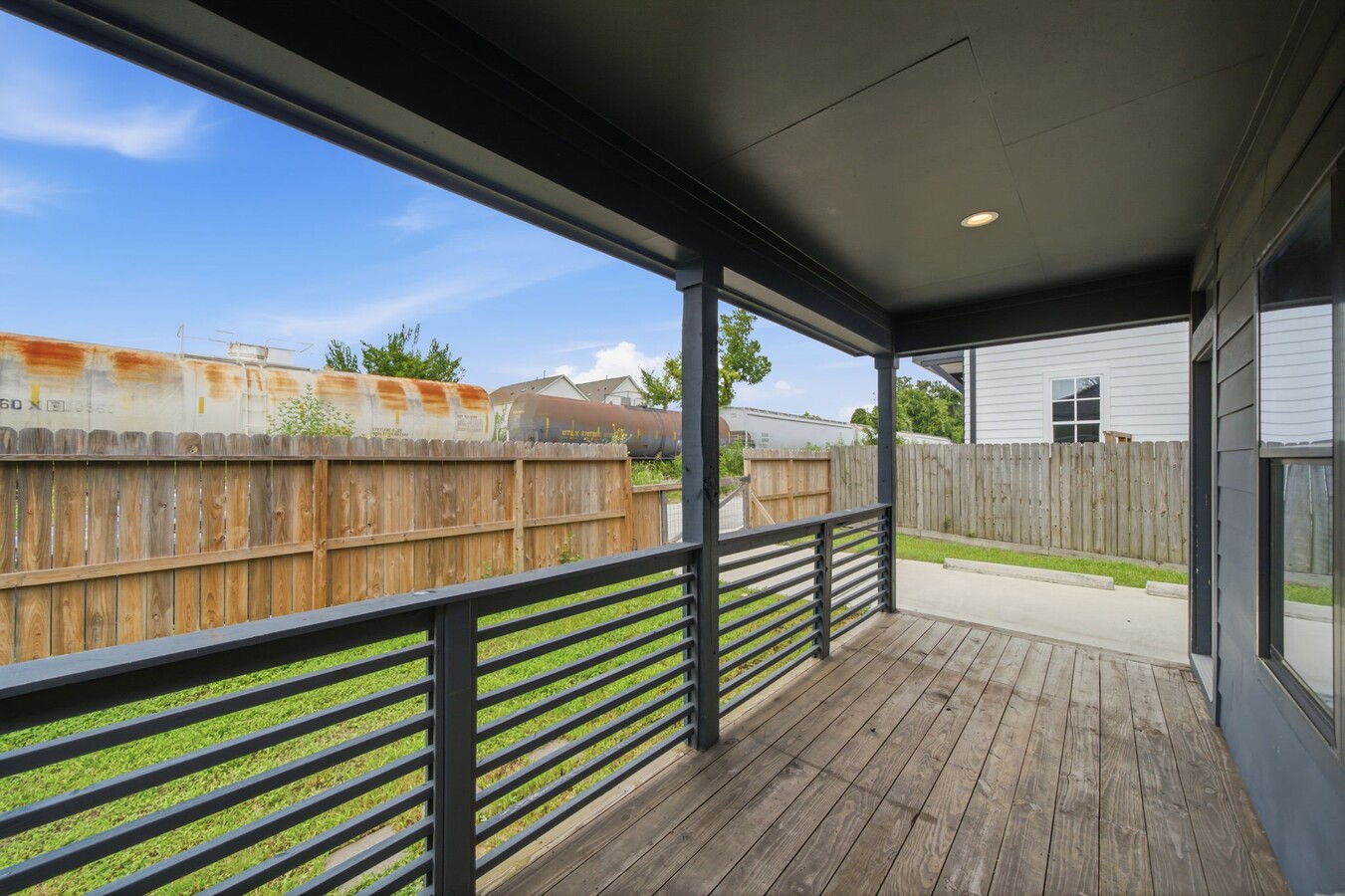 Photo - 603 Edgewood St