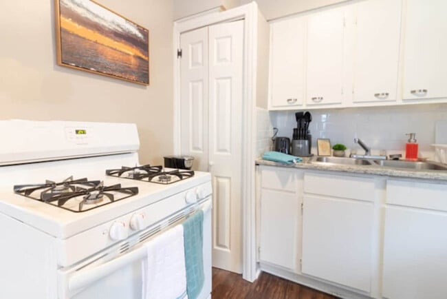 Photo - 3912 Crestview Dr Unit ID1043585P