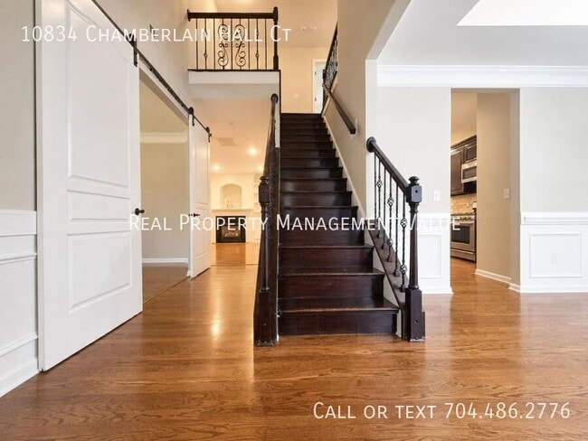 Photo - 10834 Chamberlain Hall Ct