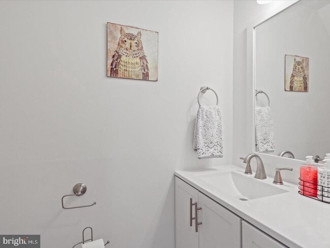 Photo - 5883 Blaine Dr