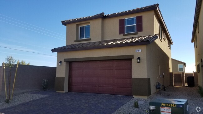 Building Photo - Gorgeous Newer Home in SW