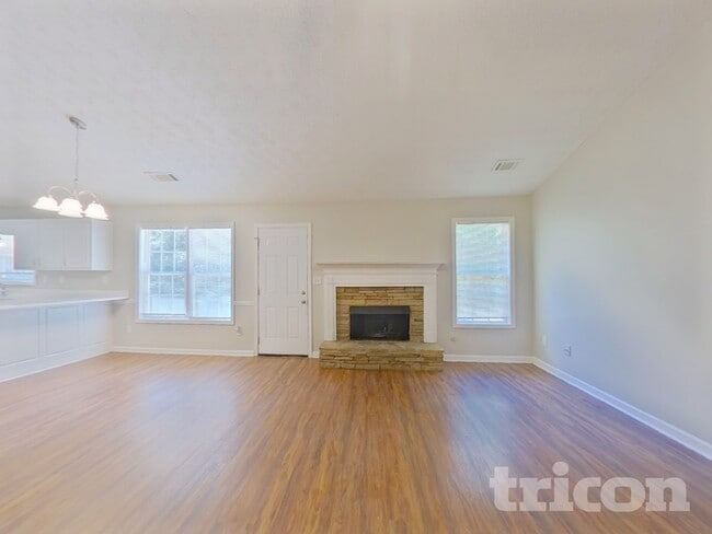 Photo - 255 Butler Bridge Cir
