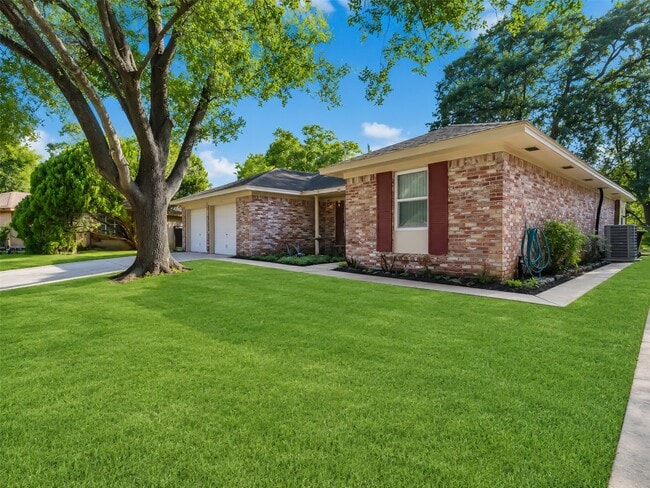 Photo - 15443 W Willowwind Cir