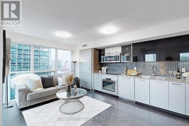 Photo - 5162 Yonge St Unit 2009