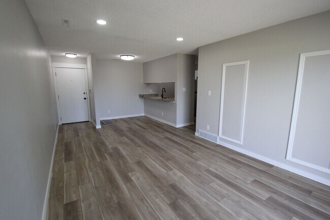 Photo - Remodeled 1 bed 1bath in Adel Unit B-23