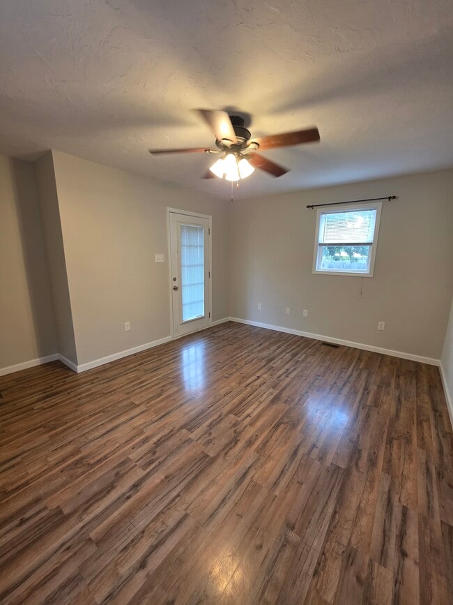 Photo - 324 3rd St Unidad 1