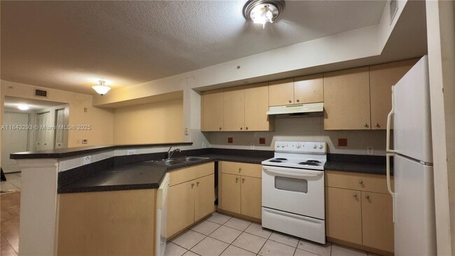 Building Photo - 4021 San Marino Blvd Unit 102 Rental