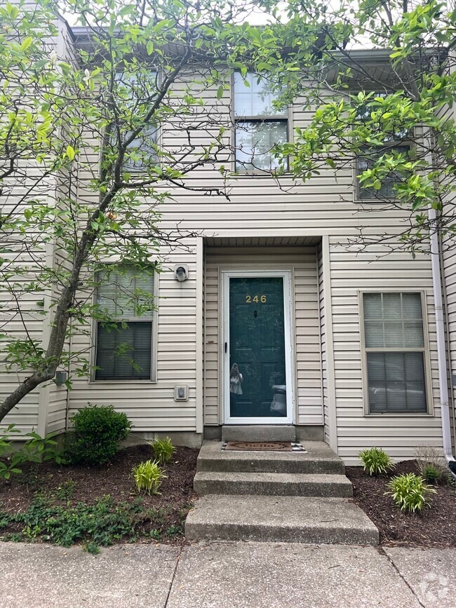 Building Photo - 3175 Kirklevington Dr Rental