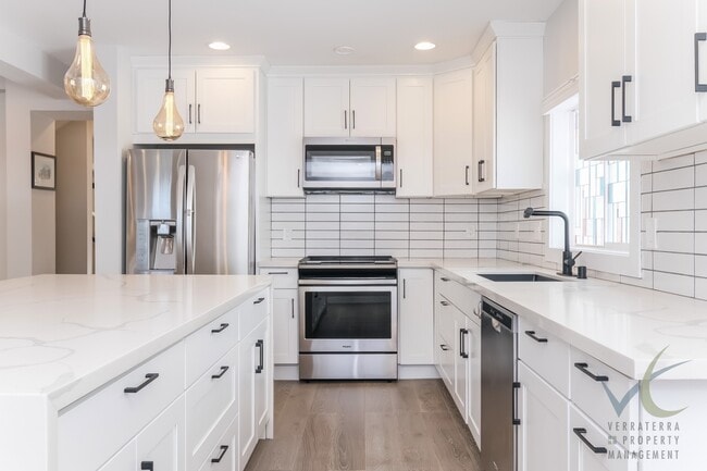 Photo - Stunning remodeled 4BD/3.5BA Seattle Craftsman with Solar, A/C & EV Charging for RENT- Available ...