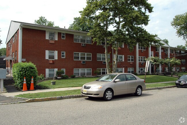 Photo - Grande Apartments