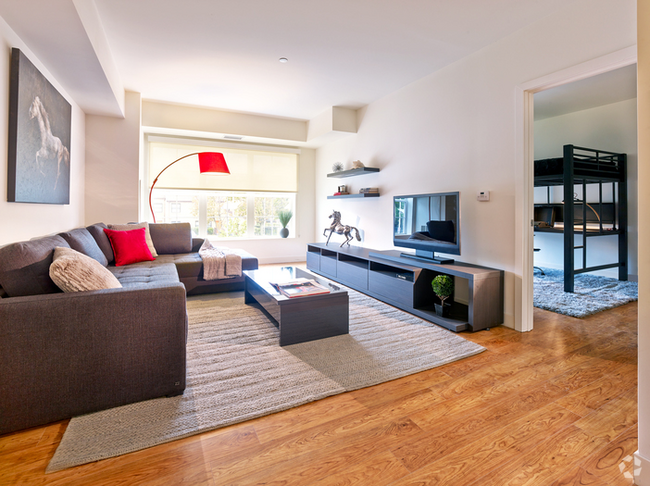 Building Photo - 105 Avenue F Unit 1 Rental
